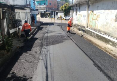 Prefeitura de Manaus avança com recapeamento asfáltico de 260 metros no bairro Flores e fortalece mobilidade urbana