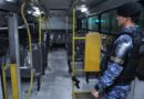 Ronda Ostensiva Municipal realiza prisão em flagrante de indivíduos por assalto a transporte coletivo na zona Norte