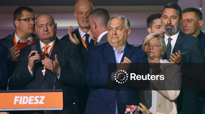 Orbán é reeleito líder do partido Fidesz na Hungria, apesar de derrota eleitoral