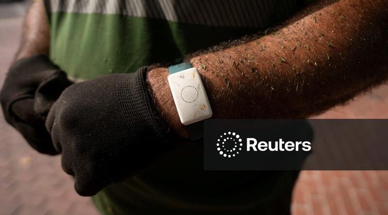 Barcelona introduz pulseiras de monitoramento de temperatura para trabalhadores ao ar livre
