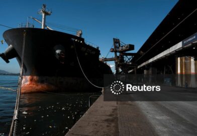 Ventos fortes e condições adversas no mar fecharam acesso a canal do porto de Santos