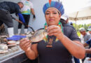 Prefeitura de Manaus entrega 85 mil peixes do programa ‘Jaraqui da Gente’ nos bairros Redenção e Tarumã
