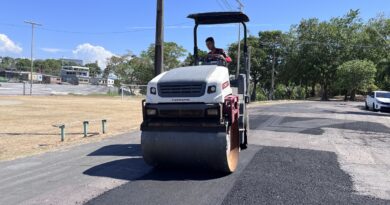 Prefeitura de Manaus avança com recuperação asfáltica em três vias do conjunto Atílio Andreazza, no Japiim