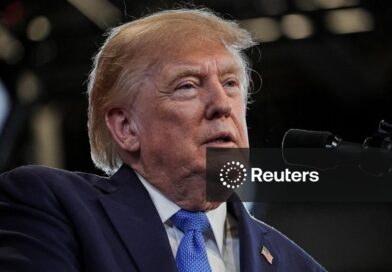 Trump exorta norte-americanos a aceitarem preços mais altos da gasolina, enquanto intensifica retórica contra Irã