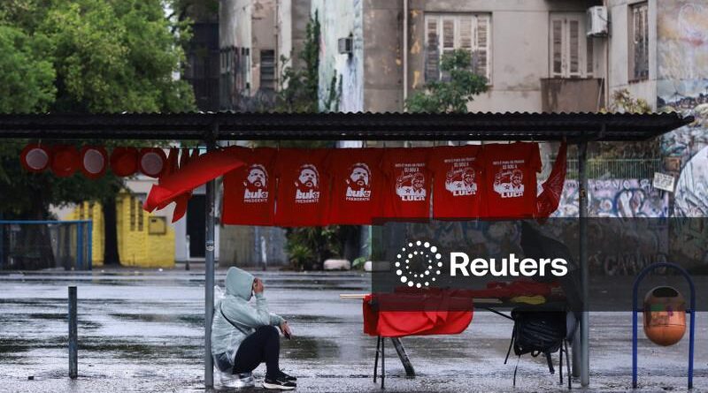 Abertura de mercados será de forte pressão de baixa para ativos do Brasil após reeleição de Lula, dizem analistas