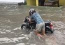Chuva transforma ruas do Manoa em verdadeiros rios: vídeo
