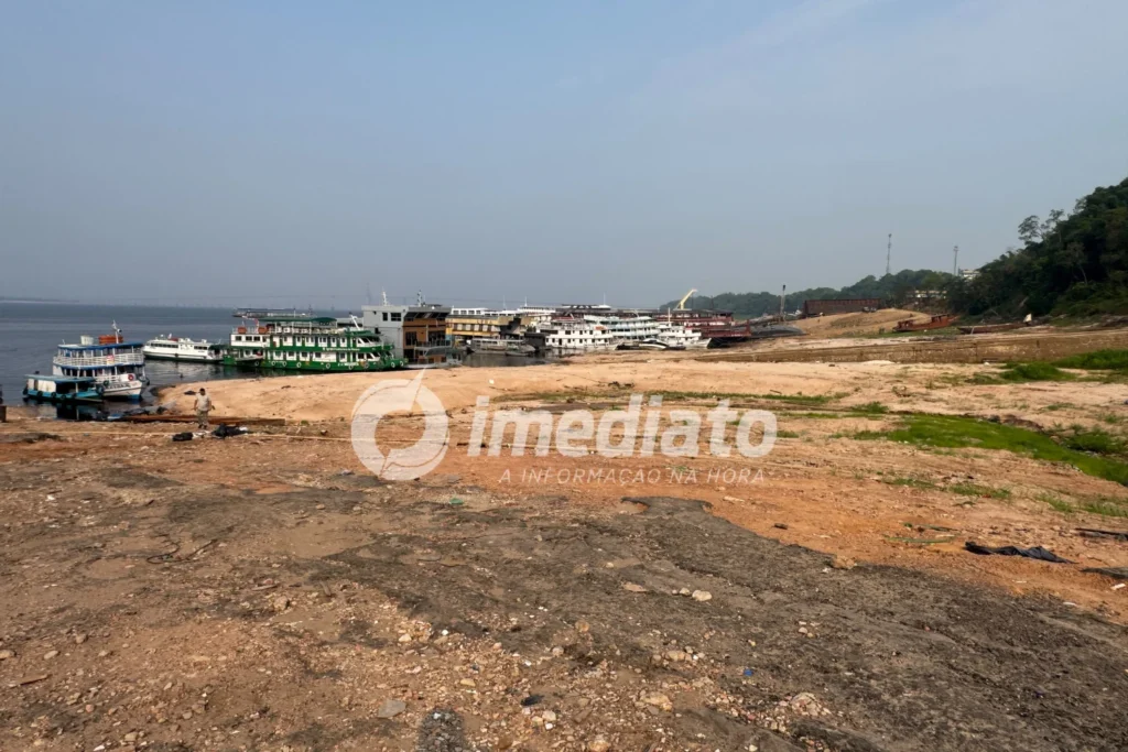 Estiagem mantém Rio Negro em nível baixo e deixa 46 municípios do Amazonas em emergência