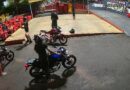 Grupo de motociclistas assalta e agride jovens em frente a bar no Parque Dez, em Manaus